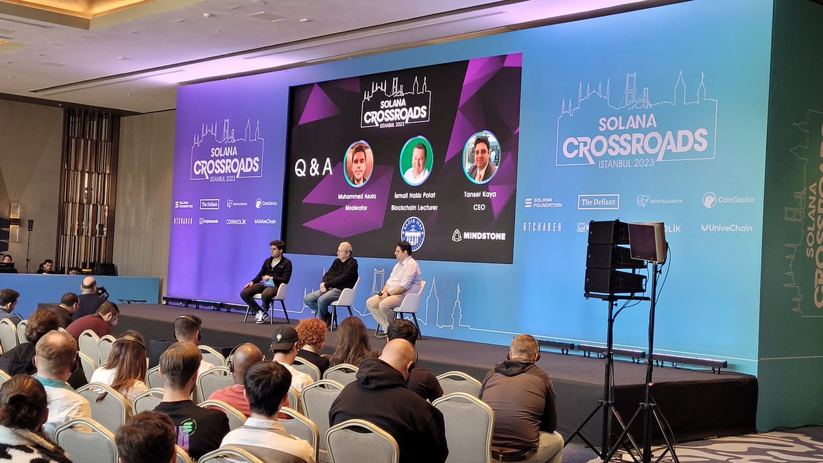 GeniousoftLabs's tweet photo. Today we are at Solana Crossroads in ฤฐstanbul ๐คฉ
@ismailhpolat and @TanselKayaTR are giving their speech on the stage ๐๐ฝ
#Solana #SolanaCrossroads #SolanaEvent https://t.co/mjb3tdlHlY