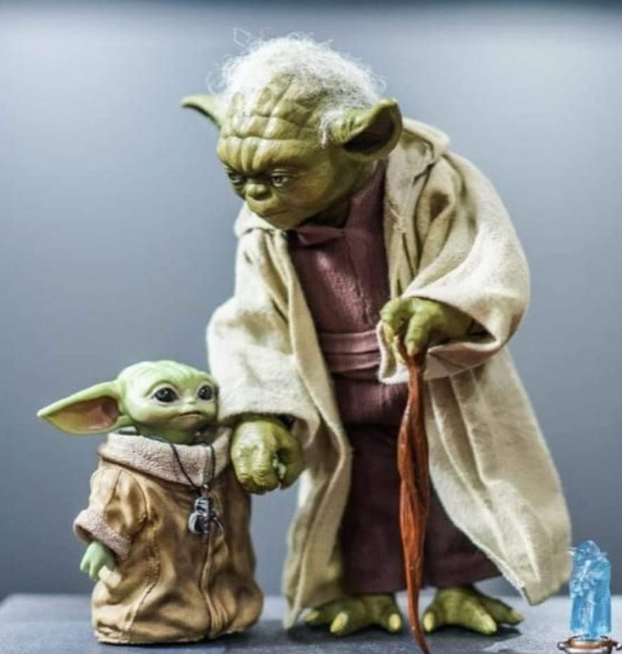 A tus mayores cuidar debes porque ellos cuidar de ti hicieron antes...