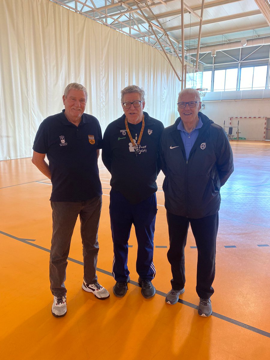 CampusExperien3's tweet photo. Queda muy poco tiempo para que el Campus "Experience Training" visite en Huelma para dar un gran paso en el baloncesto de #SierraMagina.
Estamos realizado en Madrid el Campus "Experience Training" en su turno de Semana Santa.🏀 
Inscríbete en https://t.co/KjLMpY89oq 👈 https://t.co/v6ICHf9ZJh