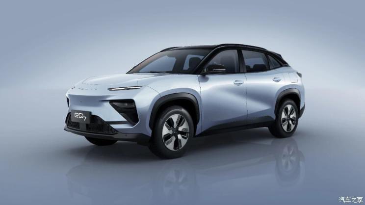 ChineseVehicles's tweet photo. الصور الرسمية الاولي ل شيري EQ7

تم بناء السيارة الجديدة على أساس منصة الألمنيوم بالكامل وسيتم وضعها كسيارة دفع رباعي كهربائية نقية متوسطة الحجم. 

#cheryeq7 #cheryeq7ev #chery #cheryexeed #cherytiggo4 #cherytiggo8 #cherytiggo #chinese_vehicles 
#السيارات_الصينية https://t.co/bunJPAu3Bx