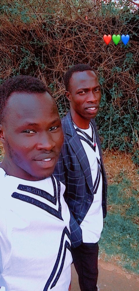 GuetNgor's tweet photo. Do you remember when you joined Twitter? I do! #MyTwitterAnniversary https://t.co/wwMAqY64zg
