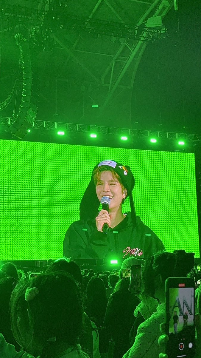 elinhopeworld's tweet photo. skz smiles = best smiles https://t.co/dyxCEmSE0j