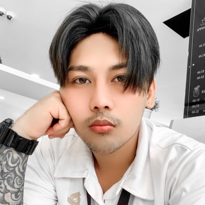 Felix tweet media