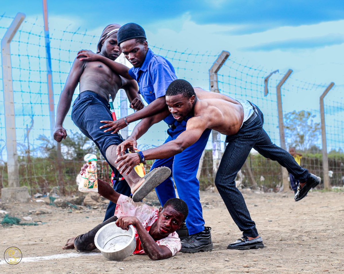 StonchMr's tweet photo. Our Current state as Kenya's
Article 43 of our Kenyan constitution, Right to food.
It should be the struggle to tekeleza katiba and Not a fight amongst us The people
πΈ @RuthitaMars
#UngaRevolution
#Maandamano
@kijinkenya @mukuru_cjc
@KayoleCJC @IJMKenya @UhaiWetu https://t.co/k7k9jpmm69