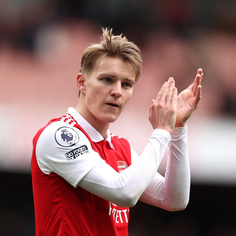 Arsenal's tweet photo. 💬 "Hopefully you can all give us the extra energy that we will need this afternoon. It’s been important for us all season long, and we’d love to hear that noise again today."

The skipper can't wait to hear you out there, Gooners ⚡️