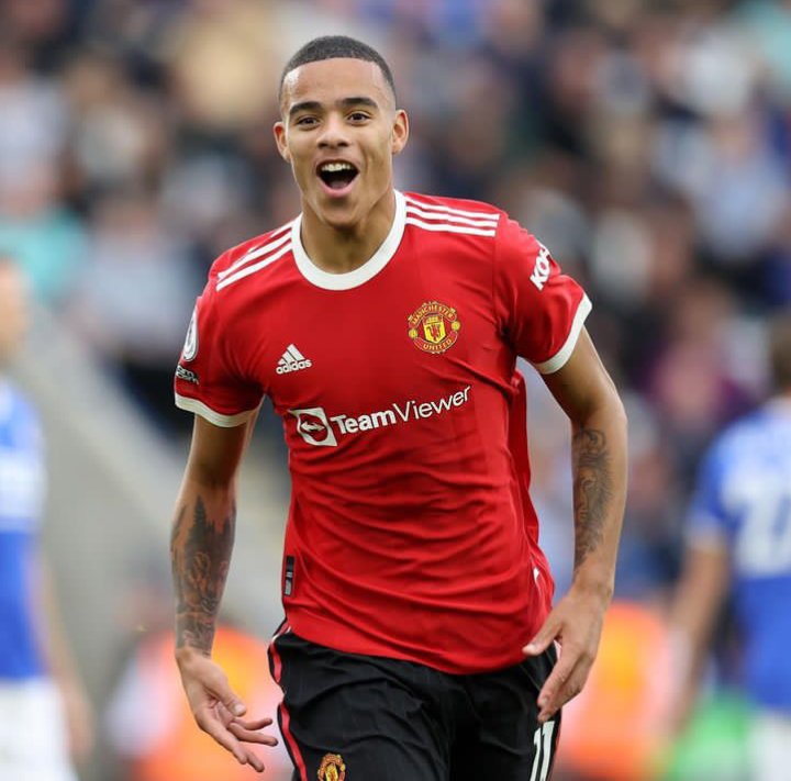 🚨🏴󠁧󠁢󠁥󠁮󠁧󠁿 BREAKING: Mason Greenwood will resume Manchester United team training on Monday.

He has been officially unsuspended by the club after talks with his camp last week. 🔴