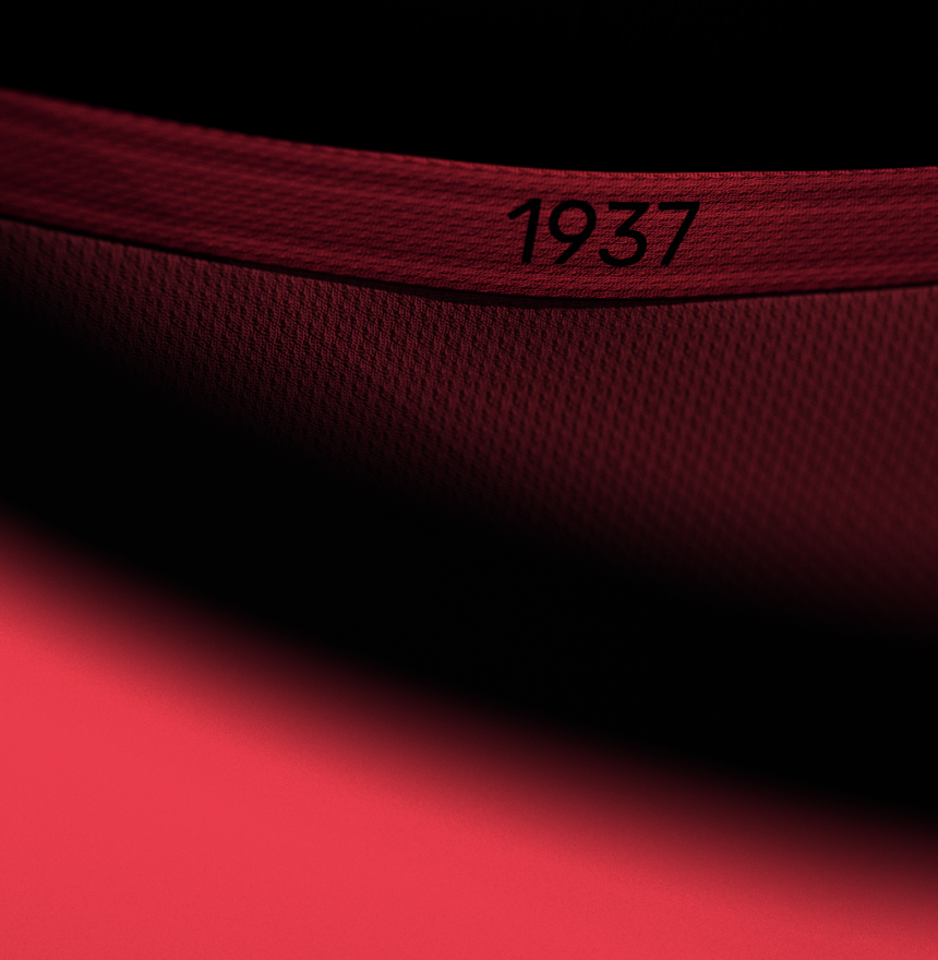 ToulouseFC's tweet photo. 𝗧𝗢𝗨𝗟𝗢𝗨𝗦𝗘 𝗜𝗦 𝗥𝗘𝗗 🔴

Nos passions pour notre Ville et votre sport sont communes. 

Le TéFéCé dévoile son 4ème maillot, en hommage au @StadeToulousain 🔴⚫.

Bonne chance demain en Champions Cup à nos amis Stadistes.  Le peuple v̶i̶o̶l̶e̶t̶ rouge est avec vous 🤝 ! https://t.co/2j4xkymmQZ