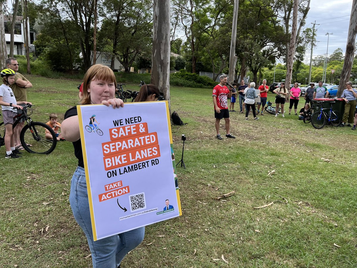 space4cyclingbn's tweet photo. The Indooroopilly link is an important local connection as well as a key strategic link in Brisbane's broader cycleway network. We're calling on Brisbane City Council to expedite the planning and construction of a safe link for people of all ages and abilities to be able to enjoy https://t.co/hxTvpUHdWz