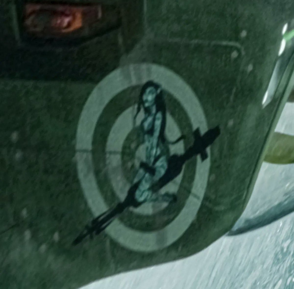 Andrew__Boley's tweet photo. This Na’vi pinup girl on the sun is so sick https://t.co/DWqPtizUNB
