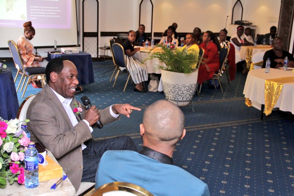 EzekielMutua's tweet photo. #SheIsWired 
You can't lead others if you can't lead yourself. The starting point in leadership is making efforts to become a better person every day. @sheiswired https://t.co/QFFa3atPqc