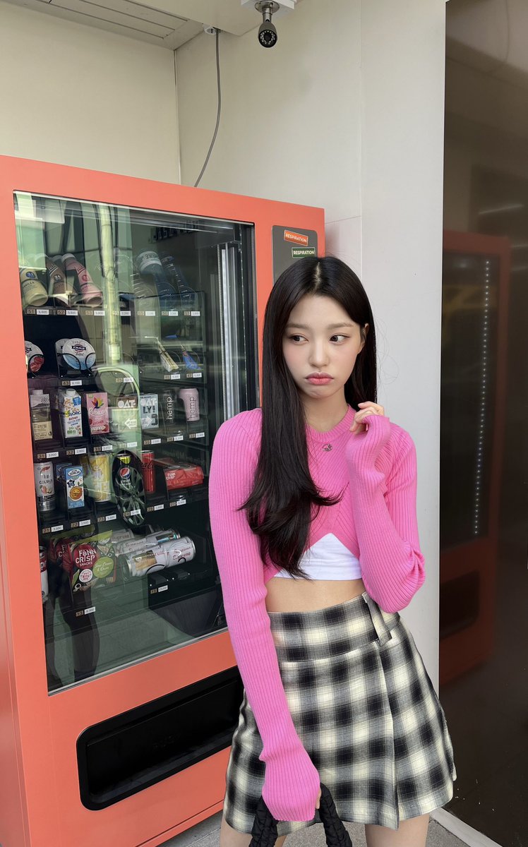 csrpics_'s tweet photo. 🐰📸 https://t.co/Nm2jcry462