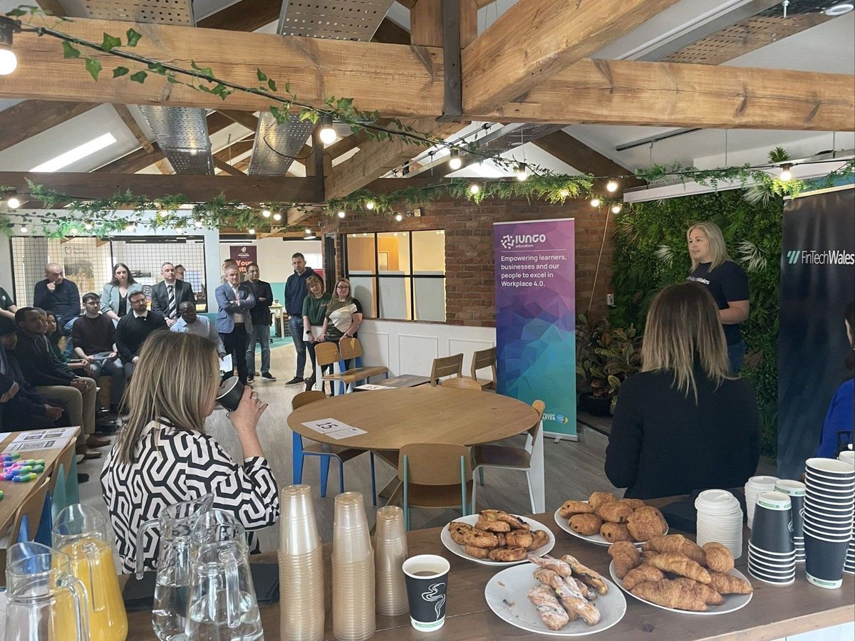 iungo_solutions's tweet image. Another cohort has successfully graduated! 🎉

Congratulations to @ColegyCymoedd’s FinTech Data Academy for acing their way through a tough Skills Bootcamp! 🧑🏽‍💻 

Many thanks to @WalesFintech for organising an excellent speed networking session! 👏

#FinTech #Bootcamp #Data