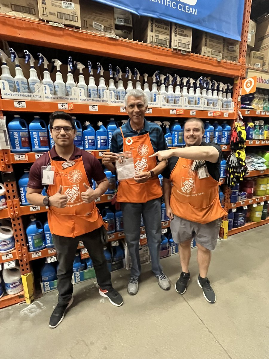 Mark Benavides tweet media