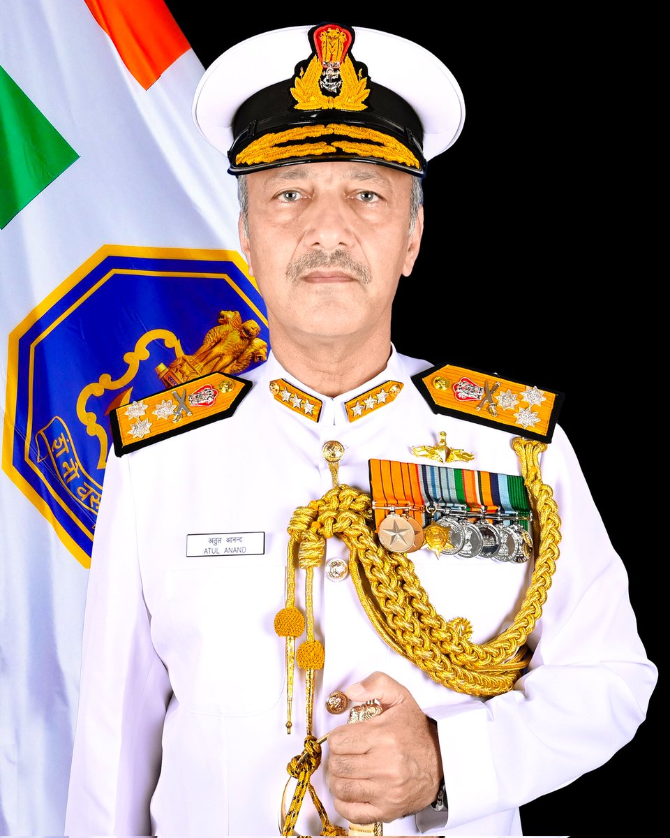 SuboSrivastava's tweet photo. VAdm Atul Anand, AVSM, VSM has assumed charge as the Director General Naval Operations #DGNO today #01Apr 23.
Commissioned in the #IndianNavy on 01 Jan 88, the Flag Officer is a specialist in Navigation & Direction https://t.co/Geos3Nm1RB