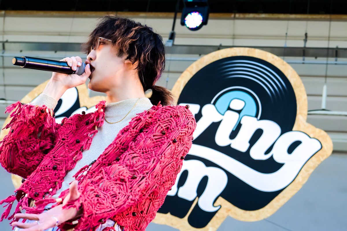 GroovingJam's tweet photo. 🪐 𝐋𝐈𝐕𝐄 𝐏𝐇𝐎𝐓𝐎 🪐
2023.4.1(sat) DAY1
/
Aile The Shota
\
Photo by @macoj5
#Groovingjam
#livephoto https://t.co/TEJ5JLhBjQ