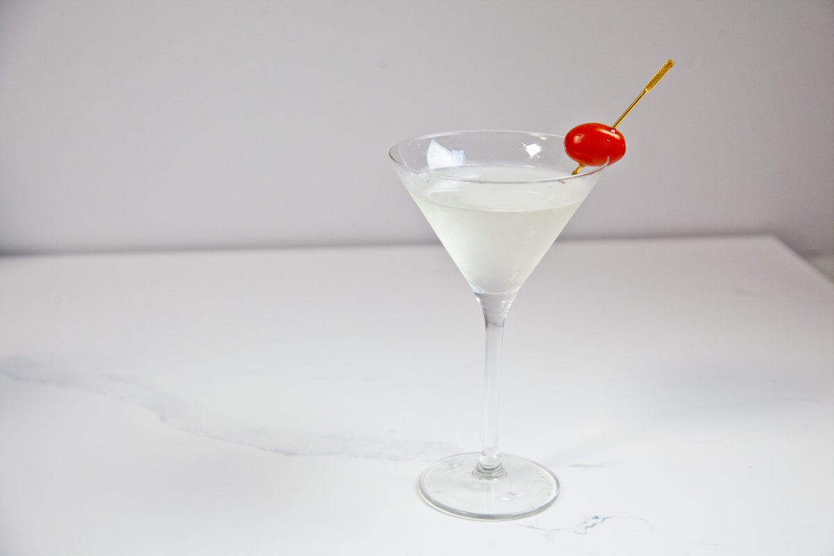 mixandmatchltd's tweet photo. Introducing the Fool's Mary, it's just like a regular Bloody Mary, but wearing a Martini's clothes 🍸😍

For innovative and delicious cocktails contact info@mixandmatchltd.co.uk

 #Aprilfools #AprilFools’Day #Cocktail #Martini #imbibe #bloodymary #mixology https://t.co/QOhH8pNYas