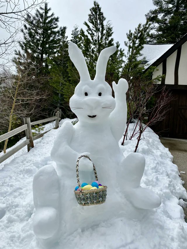 beth_annbloom's tweet photo. Rabbit, rabbit. April Fools' Blizzard Rabbit https://t.co/Mlx0vxCPww