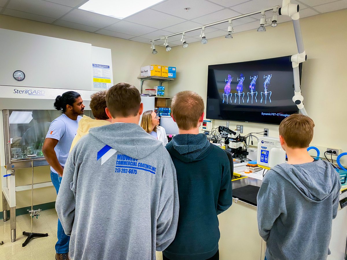 Exciting events at the Molecular Imaging Laboratory @BeckmanInst open house
<a href="/ccappleg/">Catherine Applegate, PhD, RDN</a> <a href="/wawosz/">Wawrzyniec Dobrucki</a> 
#BIOH23