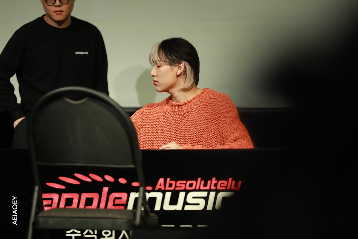 aeiaoey's tweet photo. 230401 apple music fansign
@BamBam1A #BamBam #뱀뱀 #SourandSweet https://t.co/pGFShCOHj2