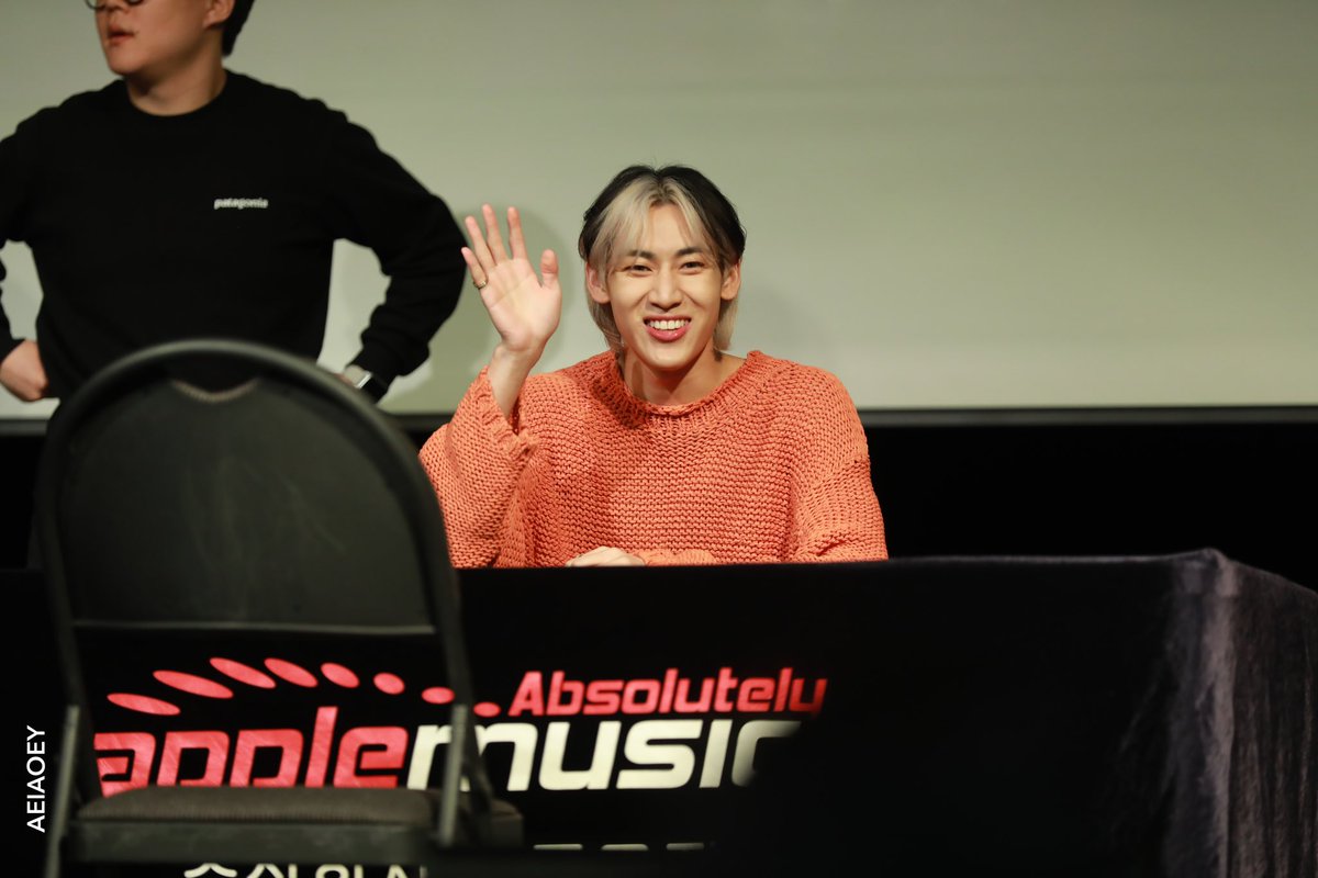 aeiaoey's tweet photo. 230401 apple music fansign
@BamBam1A #BamBam #뱀뱀 #SourandSweet https://t.co/pGFShCOHj2