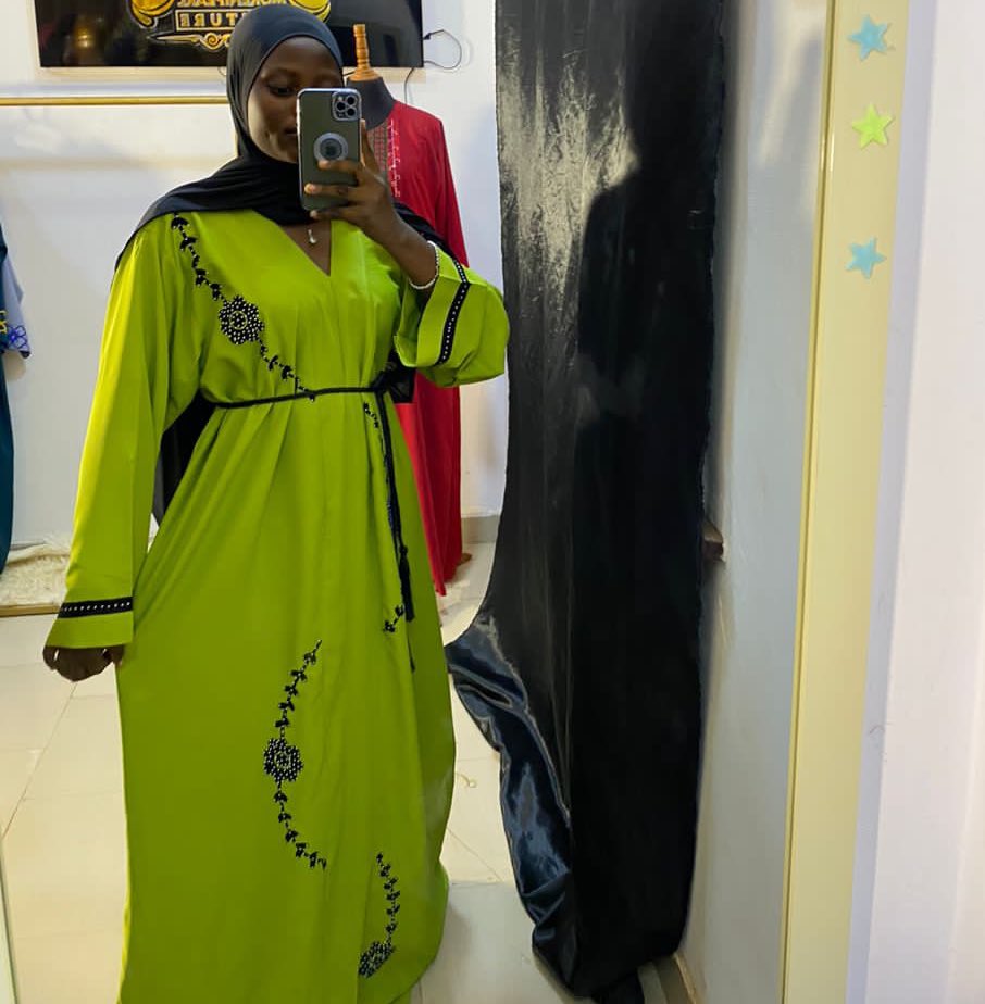 Zeecouture4's tweet photo. Thé Orange for 13k
Lemon for 15k https://t.co/1bRCH97At0