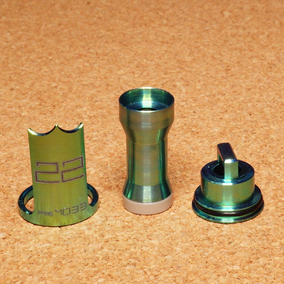 VAlphaline's tweet photo. お世話になっております。お取引いただいた「Monarchy Vapes｜PreMobb Ti Color - EUC adapter + Ti Color Cyber Tip 新品」は発送完了しました。到着まで今しばらくお待ちください。何卒よろしくお願い申し上げます。#MonarchyVapes #MNCH #PreMobb #EUC #CyberTips #Vape #vape好きな人と繋がりたい https://t.co/yBeNce1Cru