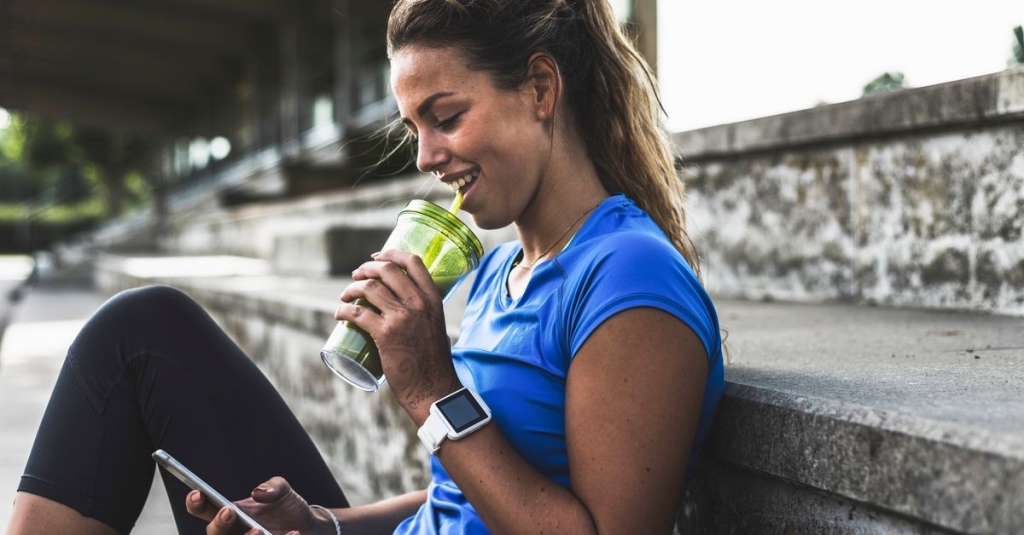 VIGOR_Business's tweet photo. The Best Time To Eat Breakfast If You Work Out In The Morning, According To Experts https://t.co/TTESoNfH27 https://t.co/3bsfMx3Sd3