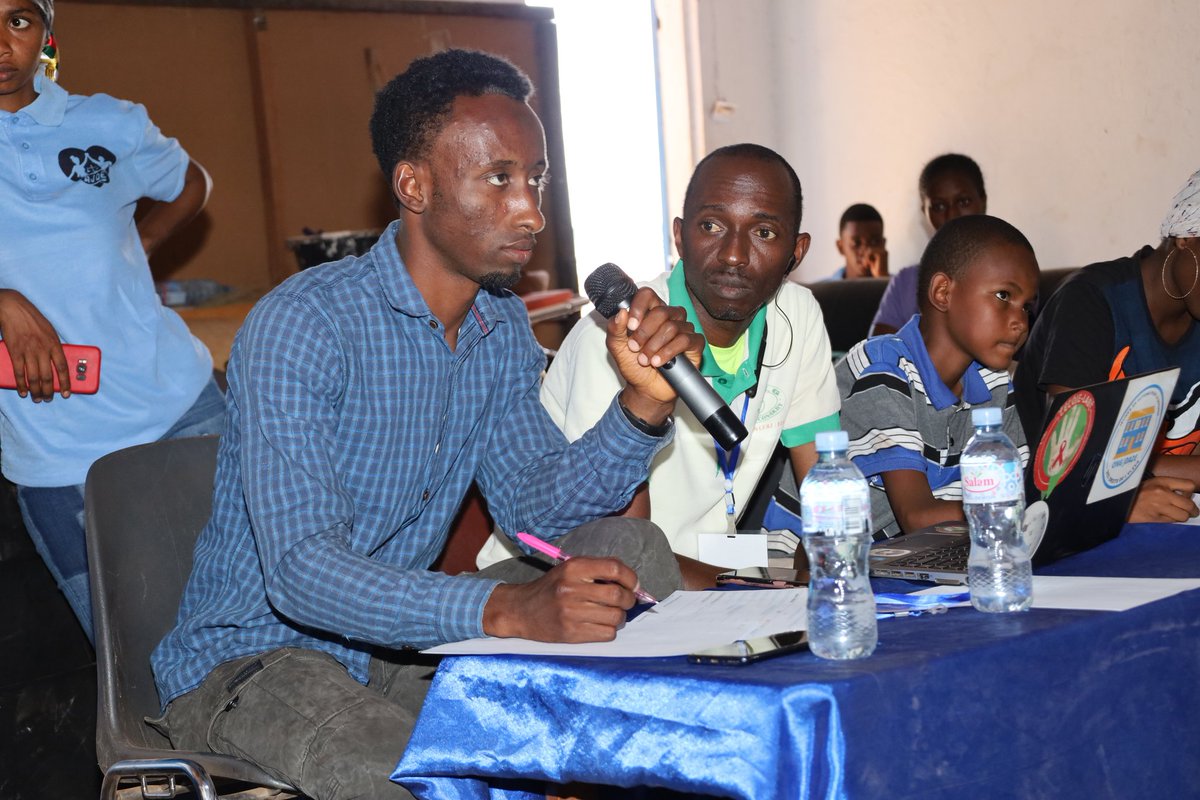 OngJdade's tweet photo. Retour en images de la grande finale du concours d'epellation des Mots dénommé "Me Recréer C'est Mon Droits" #MRCMD_2023 au @cecoje_labe merci aux partenaires #AJDE #CEAAL.
@UNICEFGuinea @UNESCO @planguinee @AfriyanGuinee @EpelleMoi_GN @sosguinea @USAIDEducation @AmbaFrGuinee https://t.co/PvNddpMrDC