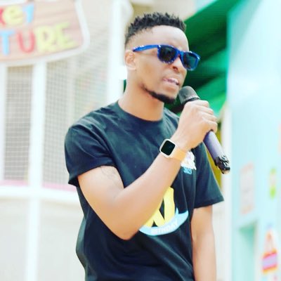 DerrickMulungi2's tweet photo. #NewProfilePic https://t.co/27ZY2sr9Lf