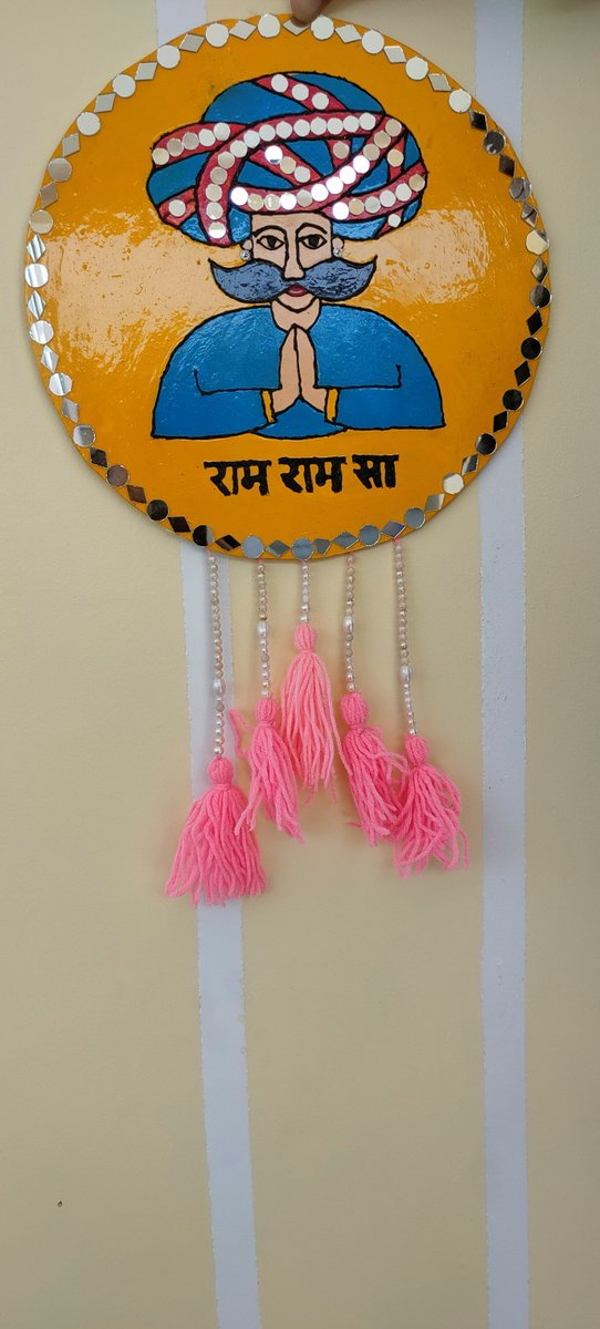 paliwal_bhavana's tweet photo. राम राम सा 
करियर महिला मंडल द्वारा आर्ट एंड क्राफ्ट प्रशिक्षण में महिलाओ द्वारा घर आँगन के लिए बनाये सुन्दर आर्ट 
#art #craft #deogarh #rajsamand #bhavanapaliwal #paliwal #ramramsa https://t.co/myuzFz1yt8