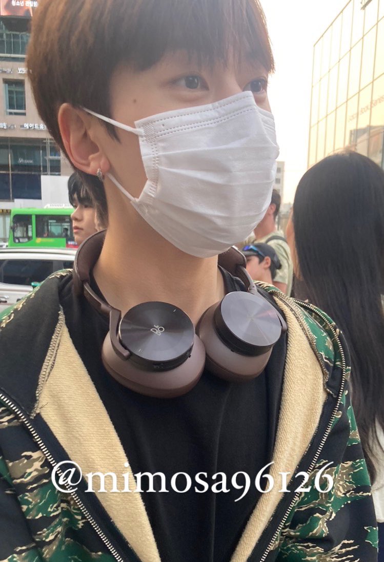 mimosa96126's tweet photo. 매튜 넘 기엽다… https://t.co/nrlJt3s4aN
