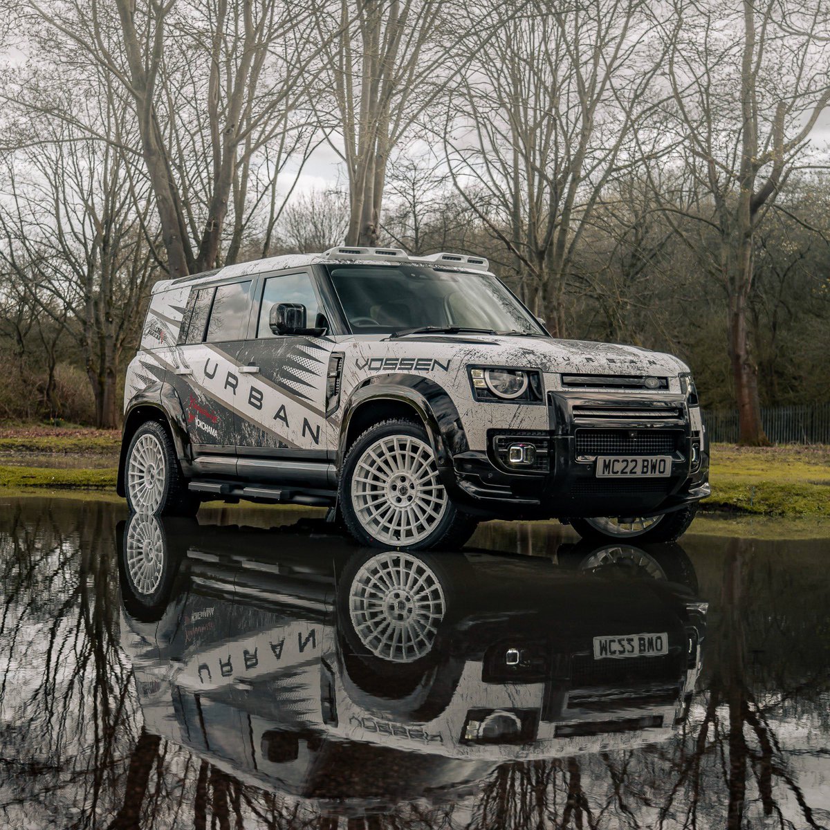 What do you think to this ???? The new Urban Utility Truck…

It just goes to show, you really can be creative with your Defender Hardtop and make it a rolling advertisement….

Watch the build, on this weeks episode of Urban Uncut

youtu.be/aovvPSomclU