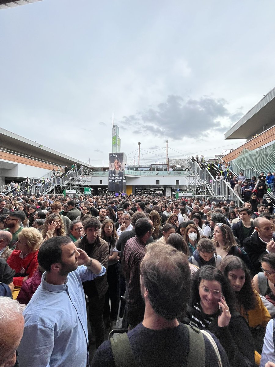 Ricky Martinez tweet media