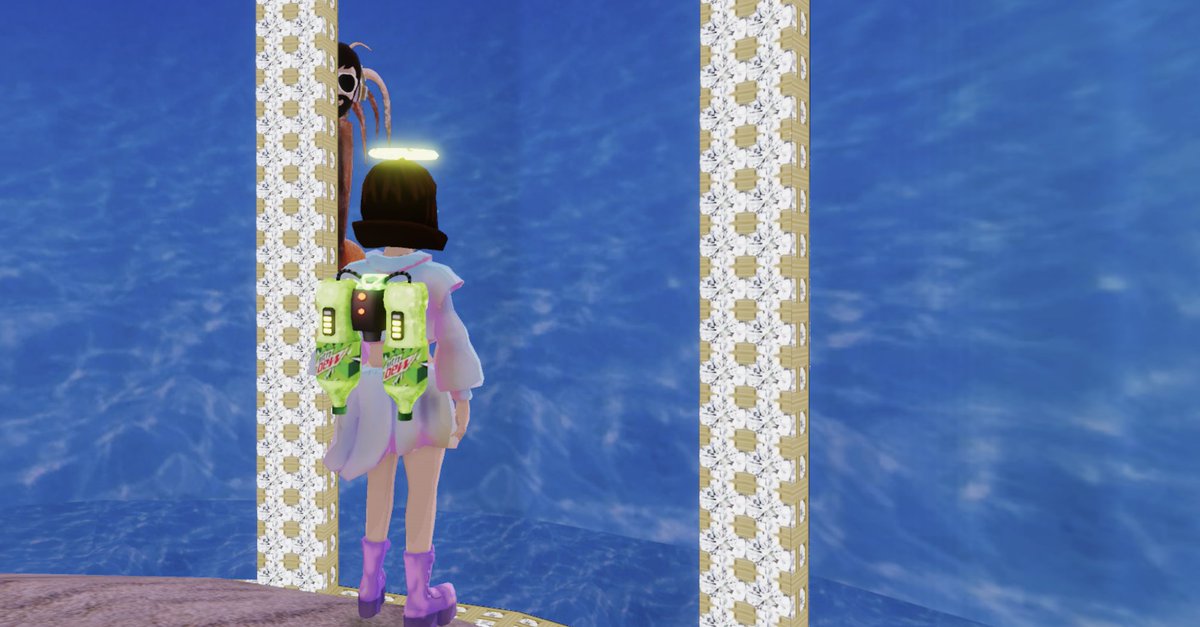 The motor stopped working. I saw <a href="/superninaglow/">SUPERNINA 🪐 Supermind ✨🌙</a>'s face in pure shock and crashed into the water.

When I dove under water there was a tunnel leading me into an luxurious underwater home of <a href="/virtewel/">VIRTEWEL</a> . There I saw many beautiful fishes  1/2