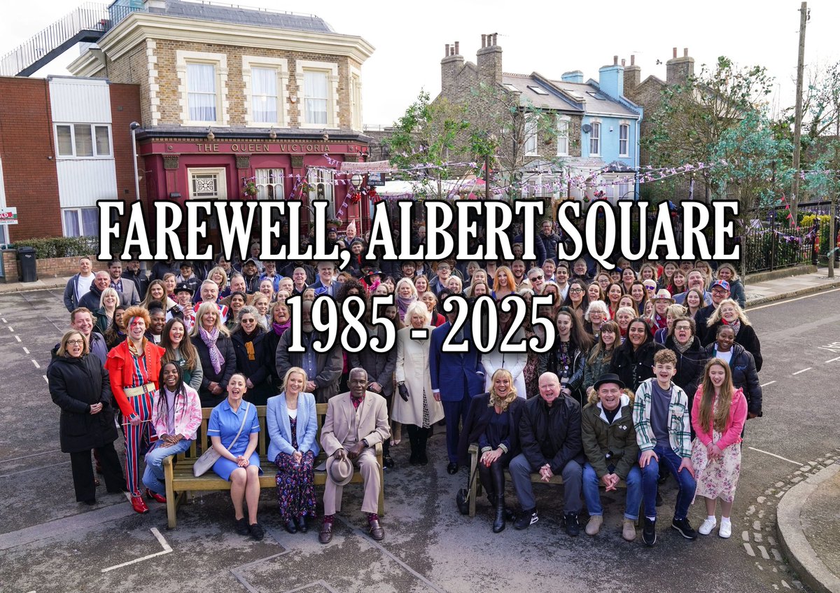 loveforenders's tweet photo. 💔 Farewell, Albert Square. Our beloved #EastEnders have decided it's time for a cliffhanger.

BBC EastEnders will come off air in early 2025 

More info ➡️ https://t.co/jqa9U0cCS0 https://t.co/1F9oKagL2d