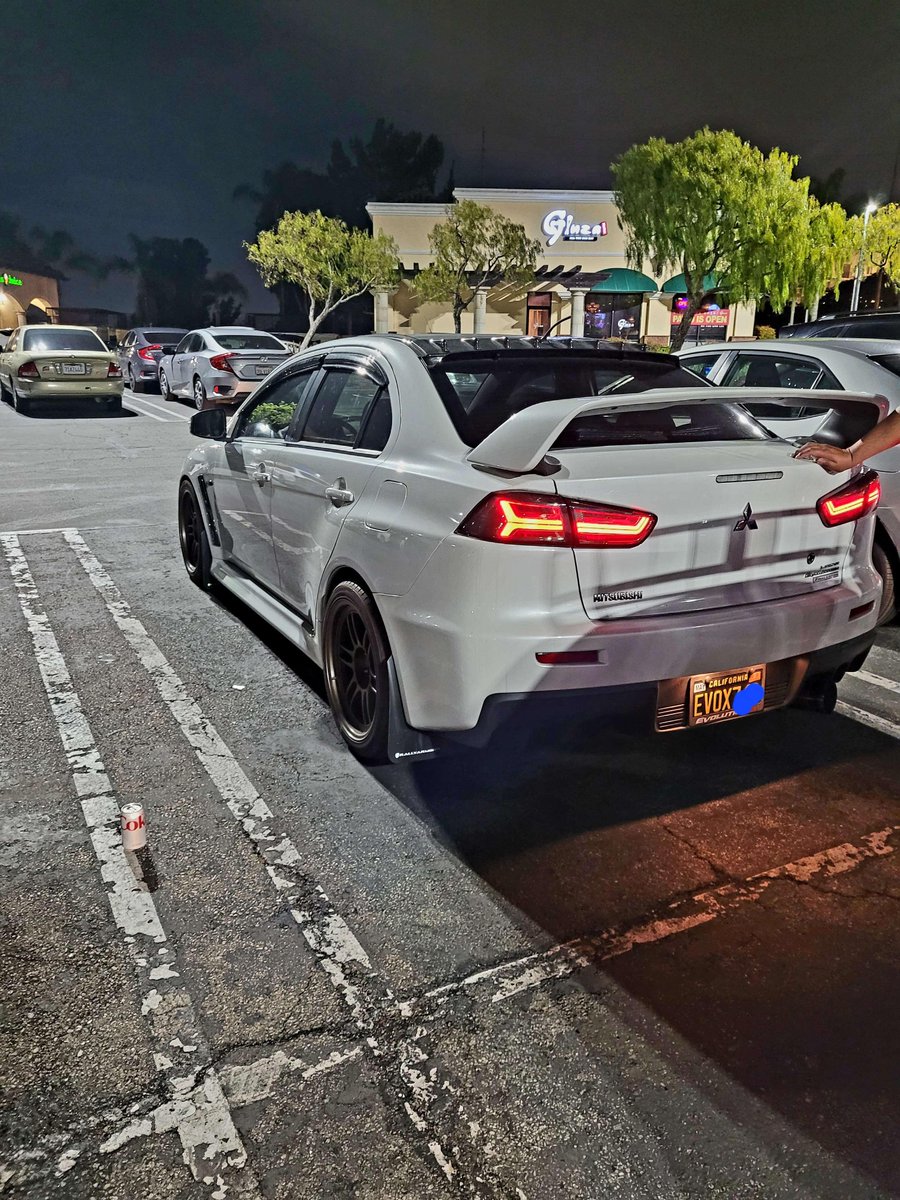 iGxCarnagee's tweet image. Took her out after a few months in the garage lol felt good letting her rip on the freeway #EVOX #finaledition #JDM