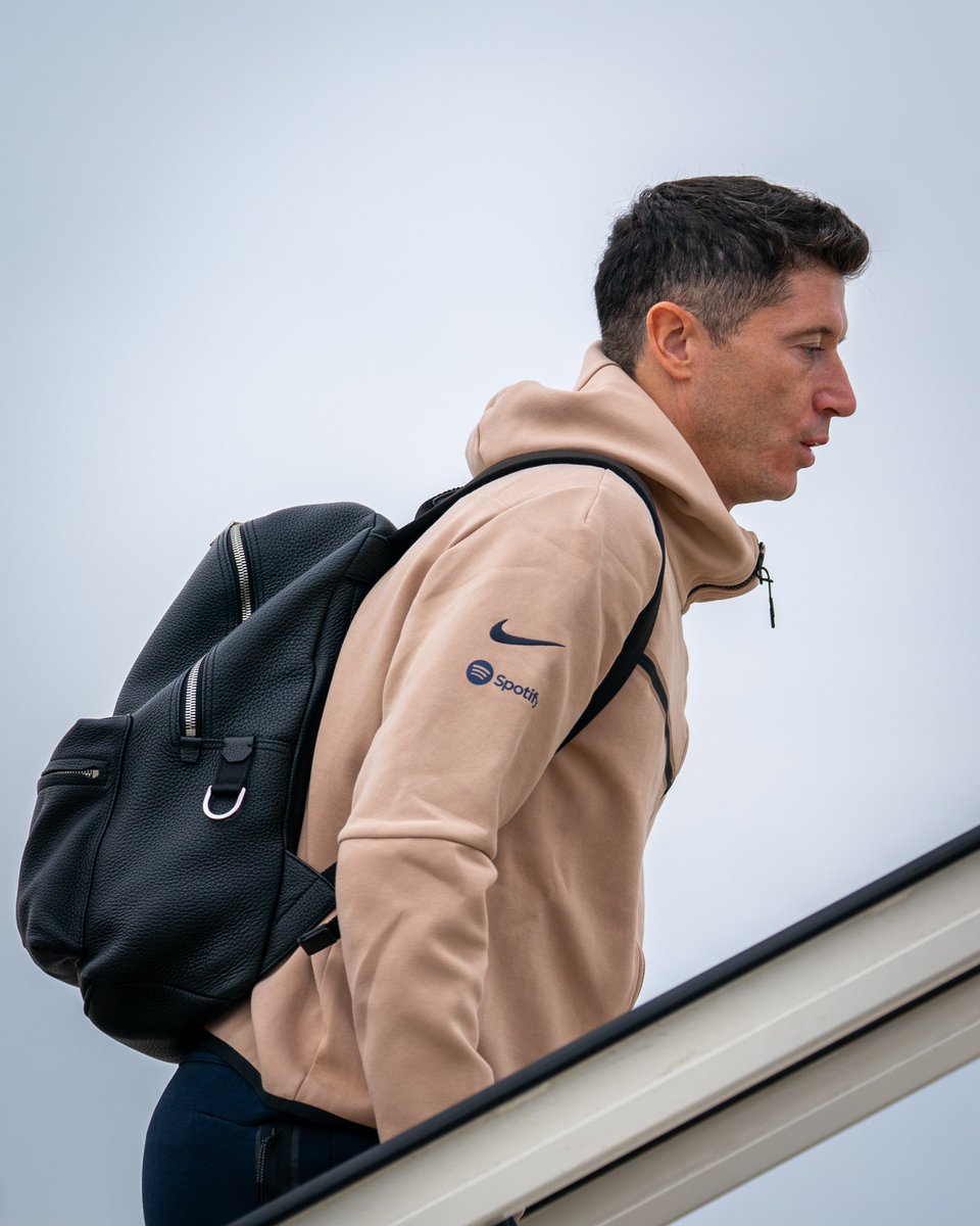 FCBarcelona's tweet photo. ✈️ Elche https://t.co/Gv8r1l2cE8