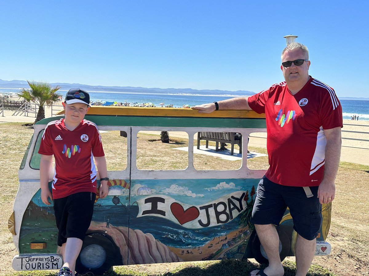 Carlp79's tweet photo. @crawleytown @mansfieldtownfc @SkyBetLeagueTwo Supporting CTFC all the way from South Africa! https://t.co/cwT0WJZi9U