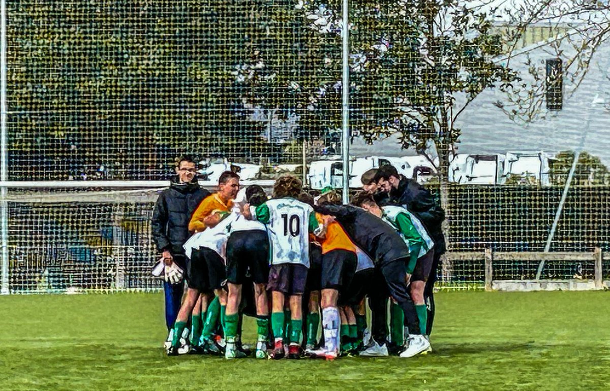 Esfuerzo, dedicación, perseverancia, superación, humildad, trabajo…

El infantilA de Oberena ha demostrado hoy en Tajonar nuestro ADN manguiverde.

<a href="/Osasuna/">C. A. OSASUNA</a> 0-2 <a href="/Oberenafutbol/">𝗢𝗯𝗲𝗿𝗲𝗻𝗮 𝗙𝘂́𝘁𝗯𝗼𝗹</a> 

Enhorabuena a @AbdeBekai, cuerpo técnico y todos los jugadores por la victoria.

EQUIPO🟢⚪️