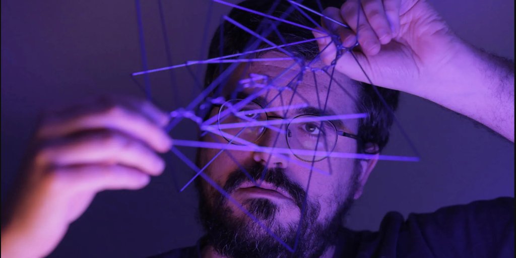 ceapsy_idf's tweet photo. 🧠📺[PSYCHO], une série documentaire @ARTEfr qui libère la parole. On y parle dépression, anxiété et autres #troublespsychiques, à partir du vécus des patients qui y sont confrontés

▶️https://t.co/qzOv486Jc7

@OranGbleu @ChevanceAstrid @GhuParis @SantepsyJ @Filsantejeunes https://t.co/EE6X68qlFU