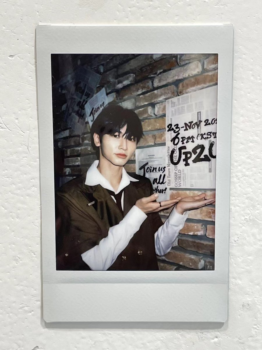 baheMint's tweet image. TO1 데뷔 3주년 축하해 ❤
지수 만나러 왔어

#TO1_Springtime_TOgether