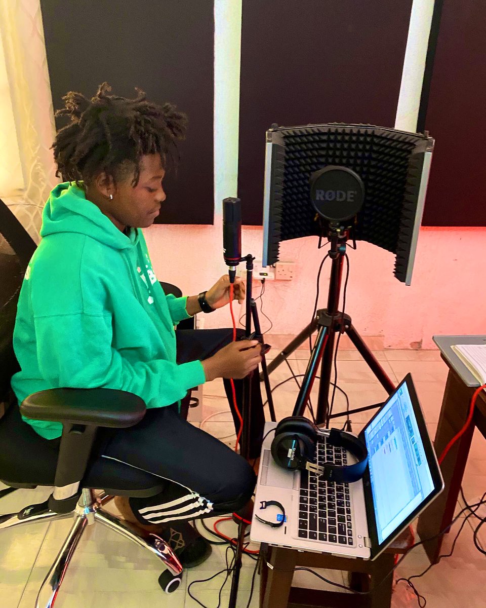 LevelsLagos's tweet photo. Tag an artist that deserves a chance to work at Levels Lagos #naijastudio #lagosstudio #naijamusic #recordingstudio https://t.co/93JY8hecwF