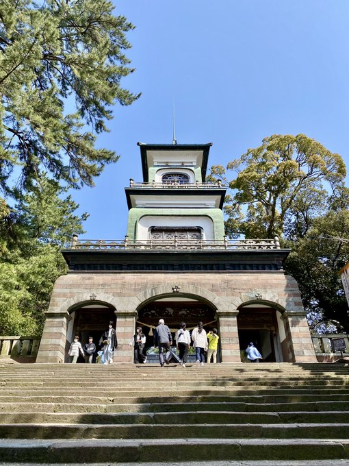 そうそう。今回一番行きたかったのはここ。前田利家と松姉ちゃんが祀られてる尾山神社。しっかり手を合わせてきたよ。#戦国BA