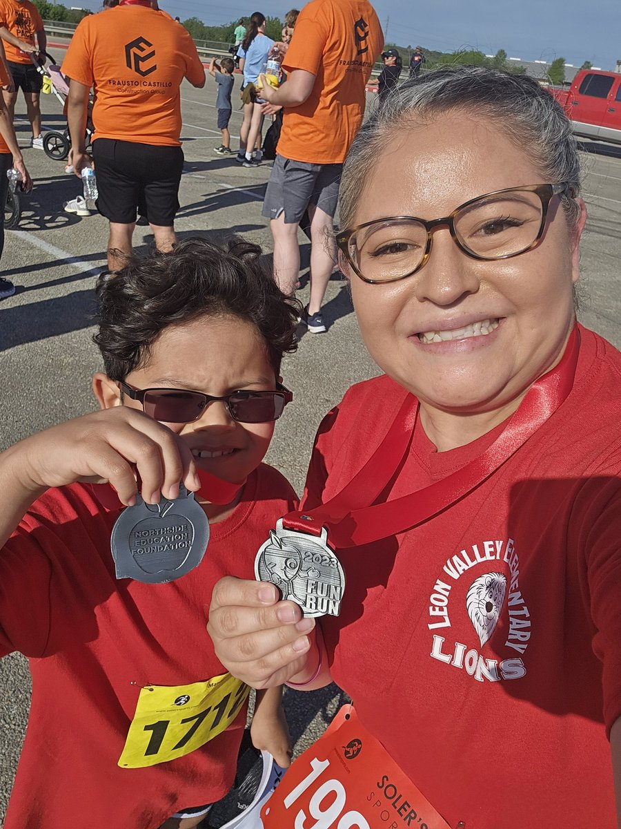 MrsVWXYZ's tweet photo. We did it! My son and running buddy finished the #NEF5k #NEFDoGreatThings
@NISDLeonValley @nisdnef https://t.co/EiMHmn97tH