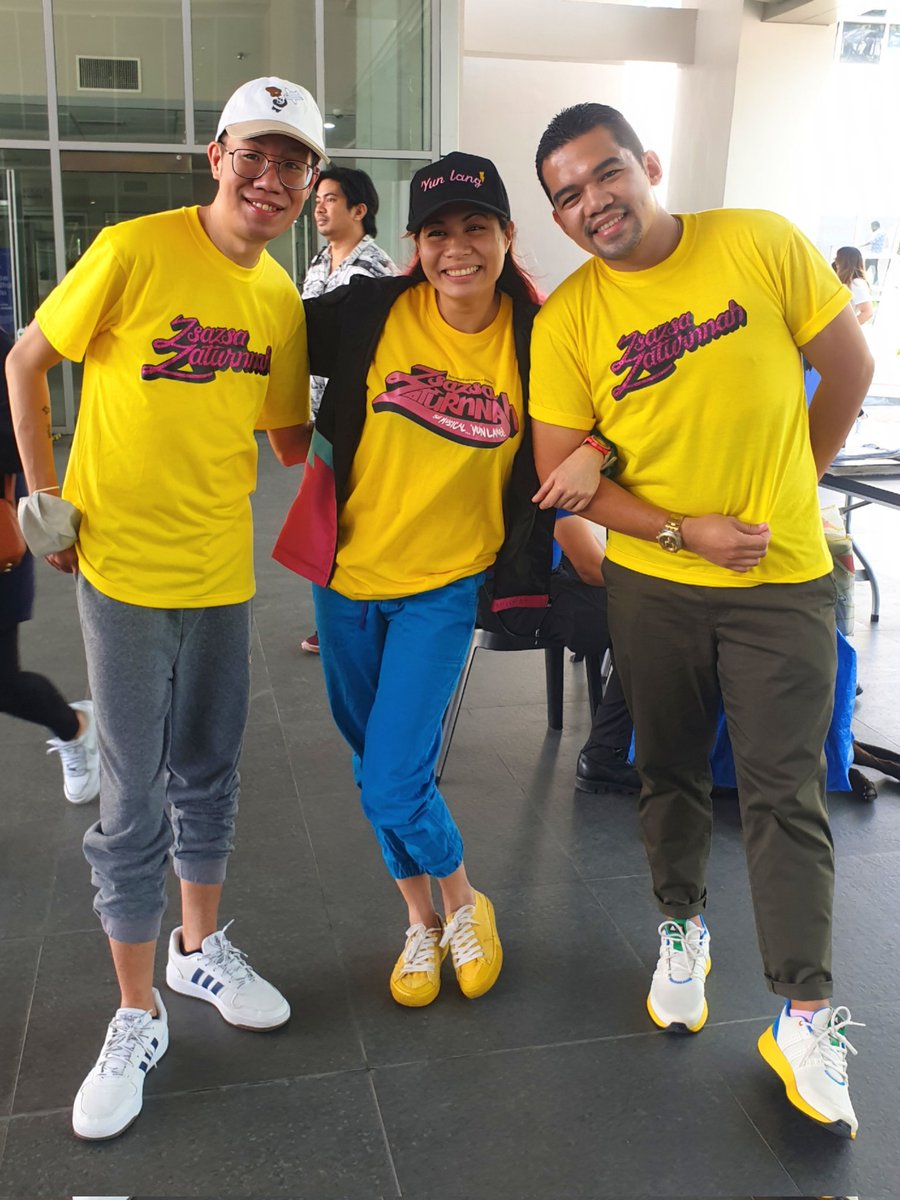 pauloMDtweets's tweet photo. Before the Matinee Show of #ZsaZsaZaturnnahTheMusical at the @AreteAteneo with the Director Missy Maramara and tito @kolsenertito wearing our #ZsazsaZaturnnah shirts. https://t.co/GhXSMiVa3y