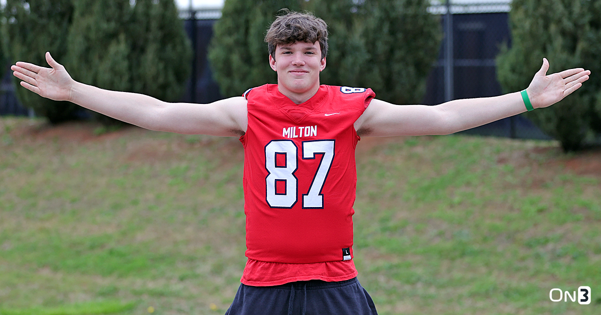 ChadSimmons_'s tweet photo. 2025 TE Ryan Ghea was at Notre Dame last weekend and he liked it so much that he is returning this weekend. 

More from Ghea: https://t.co/CsdjQ3pfuc (On3+) https://t.co/0z3zZiVxyv