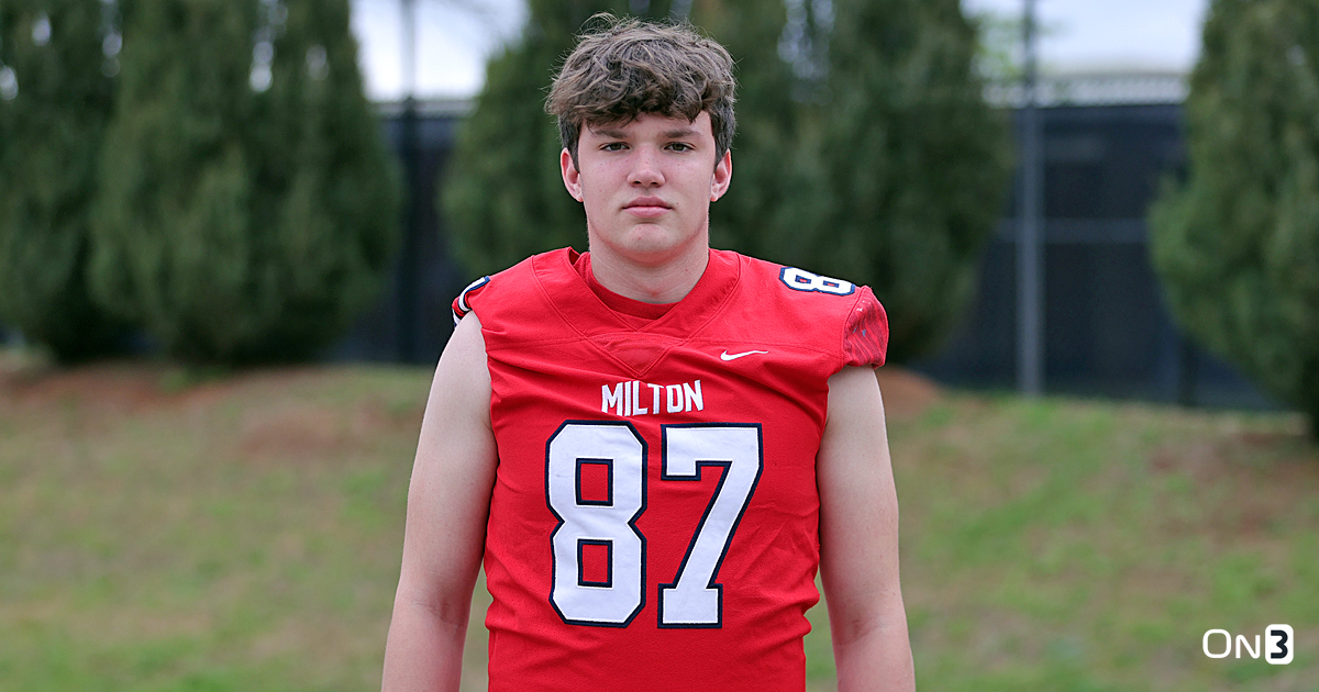 ChadSimmons_'s tweet photo. 2025 TE Ryan Ghea was at Notre Dame last weekend and he liked it so much that he is returning this weekend. 

More from Ghea: https://t.co/CsdjQ3pfuc (On3+) https://t.co/0z3zZiVxyv