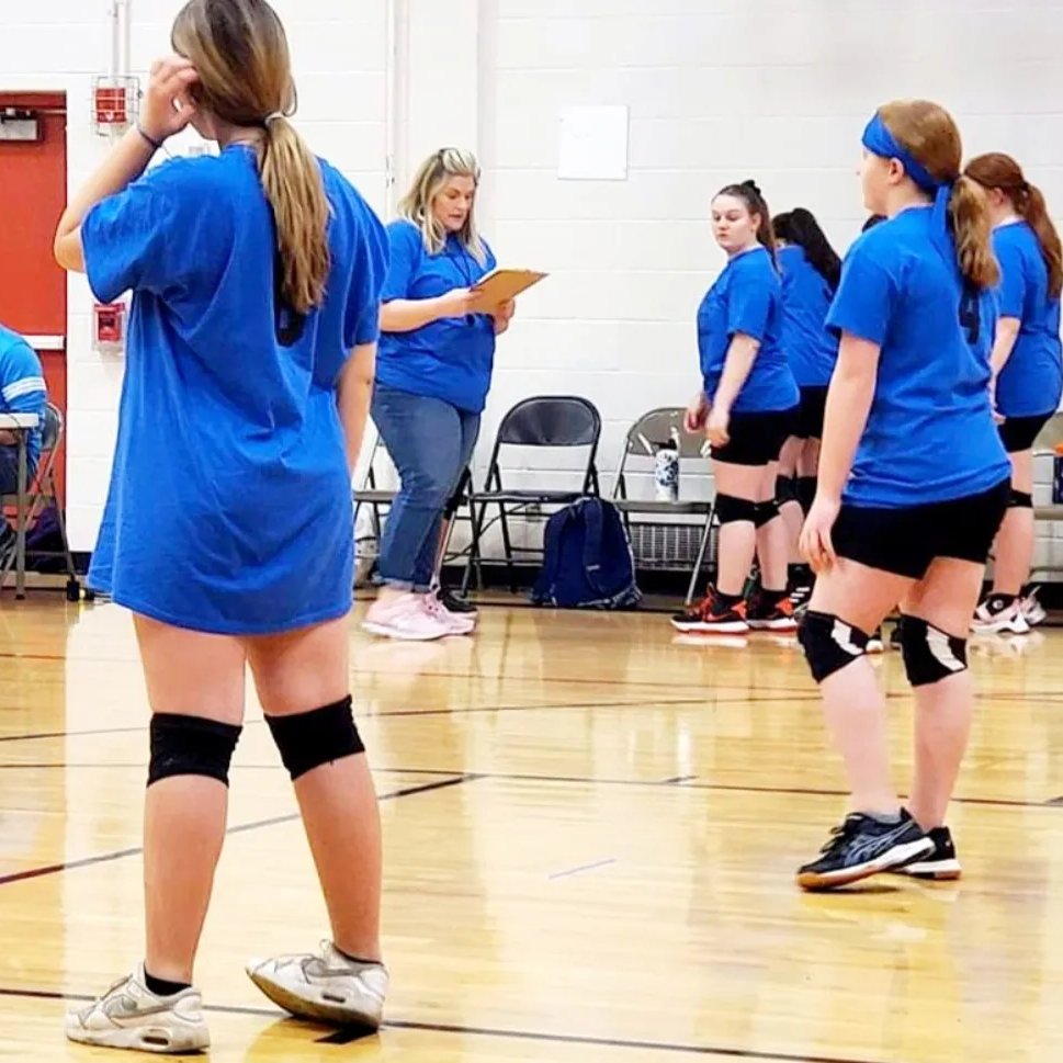 AngelaCSwain's tweet photo. You're never too old. 

With a million years of teaching experience in public &amp; private ed, now as an @MBTSWorship prof, I am overjoyed to coach VB for middle school Parks &amp; Rec. 

I sometimes call 🏐 practices, 🎵 rehearsals. 🤷🏼‍♀️

Great 1st win, Wildcats!

#proudmom
#forthekids https://t.co/ysRVspekmC