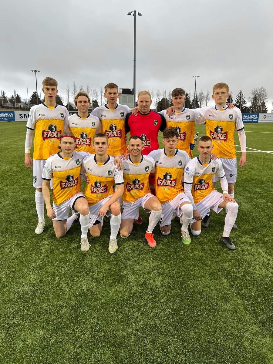 Flottustu treyjur í sögu deildarkeppni á Íslandi komnar í sviðsljósið, allir á helstu miðlum landsins steinsofandi á verðinum. Líklegast af því að þetta er ekkert tengt Breiðablik eða Leikni R… <a href="/Fotboltinet/">Fótbolti.net</a>