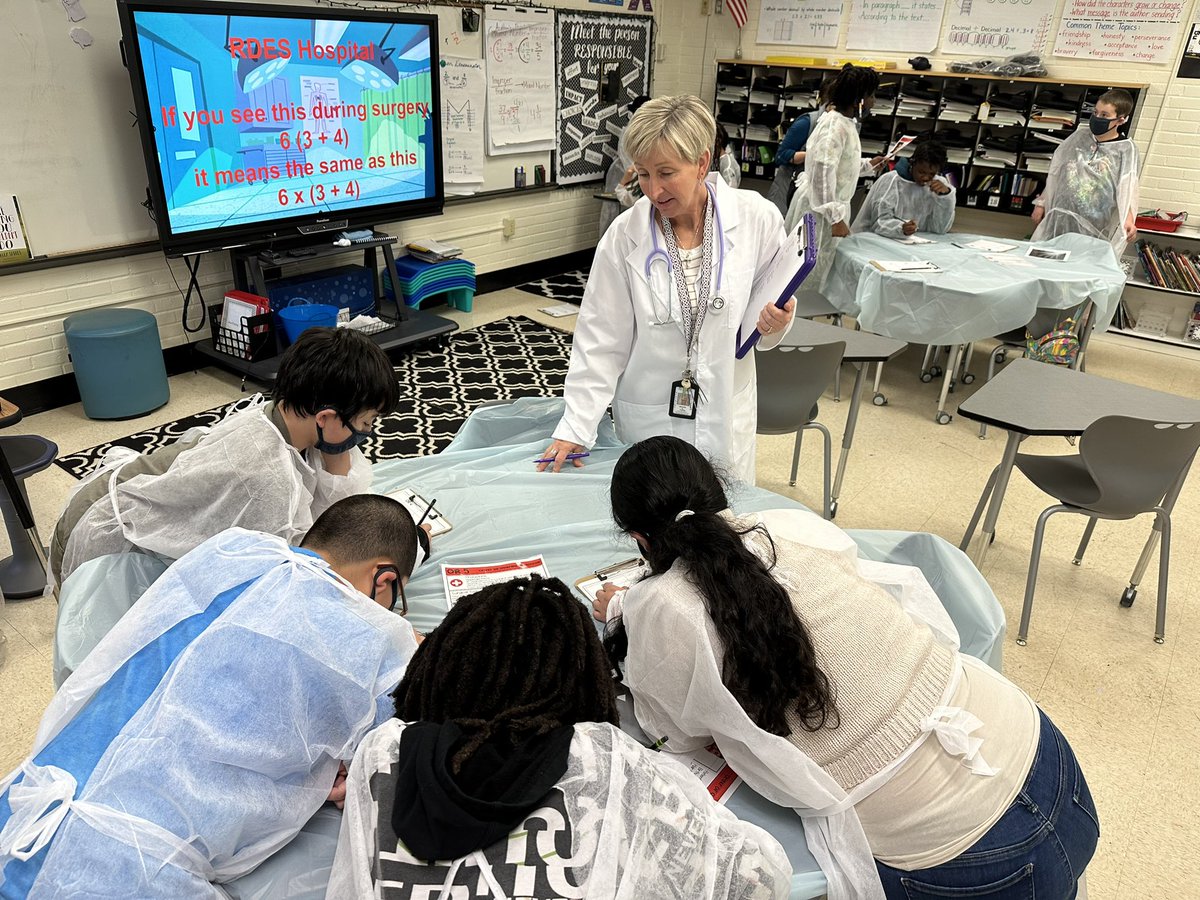 RichmondDrive's tweet photo. Richmond Drive 5th graders performing operations in the ER. (Operations of numbers 😁). #rdesthedrive #rocksolid #rockhillschools @RockHillSchools https://t.co/fPofNsa4rr